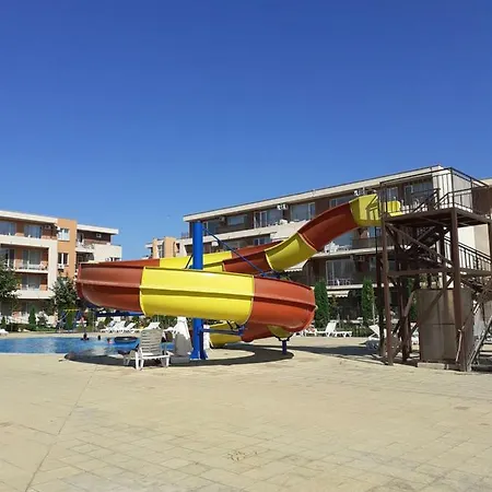 Fortnoks Xolidey * סאני ביץ'